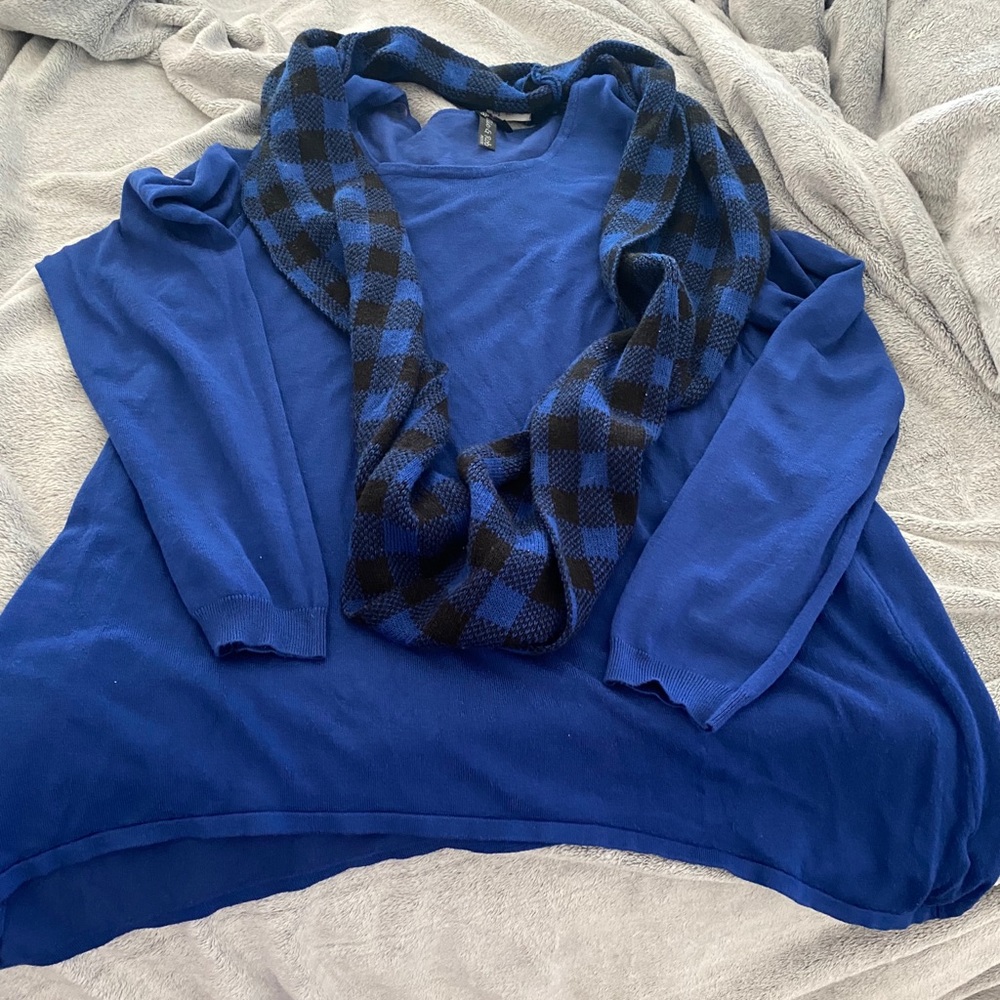 Sweater Blouse - Picture 2 of 2